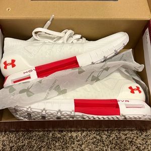 MENS UA